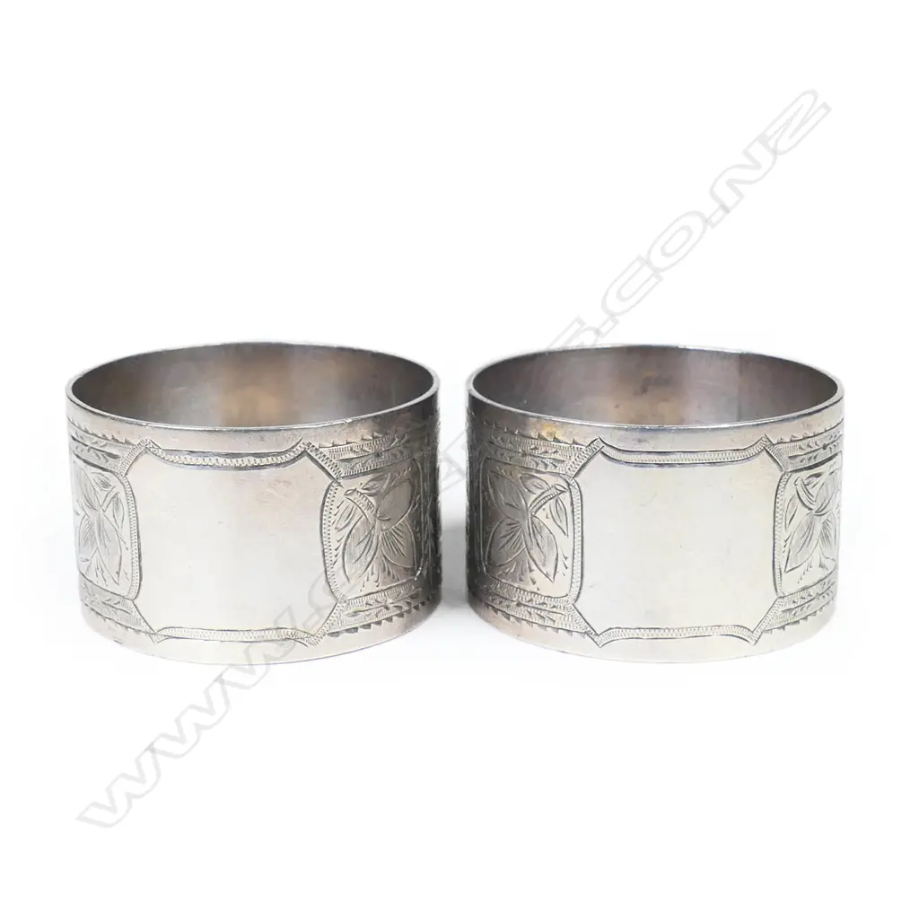 Frank Grady pair of silver napkin rings, Image 1++